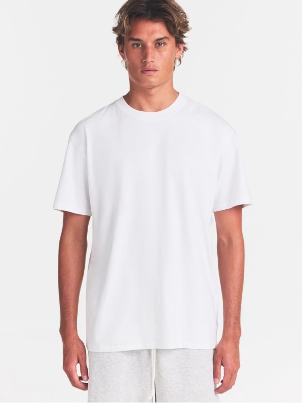 NWT Skims Heavyweight Cotton T-shirt Relaxed fit
Size XL Chalk White
